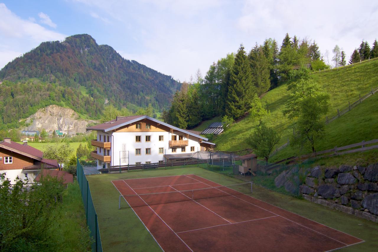 Der Jagdhof Aparthotel Sankt Johann im Pongau Ngoại thất bức ảnh