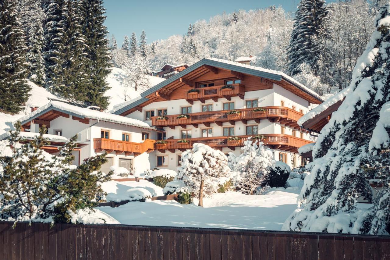 Der Jagdhof Aparthotel Sankt Johann im Pongau Ngoại thất bức ảnh